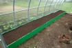 Тепличні грядки з металу - це прекрасне рішення для облаштування тепл фото № 4